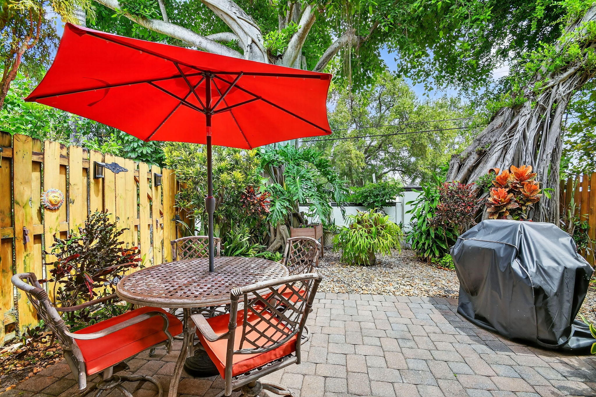 Boynton Beach, Florida 33435, United States, 3 Bedrooms Bedrooms, ,3 BathroomsBathrooms,Residential,Active,207911