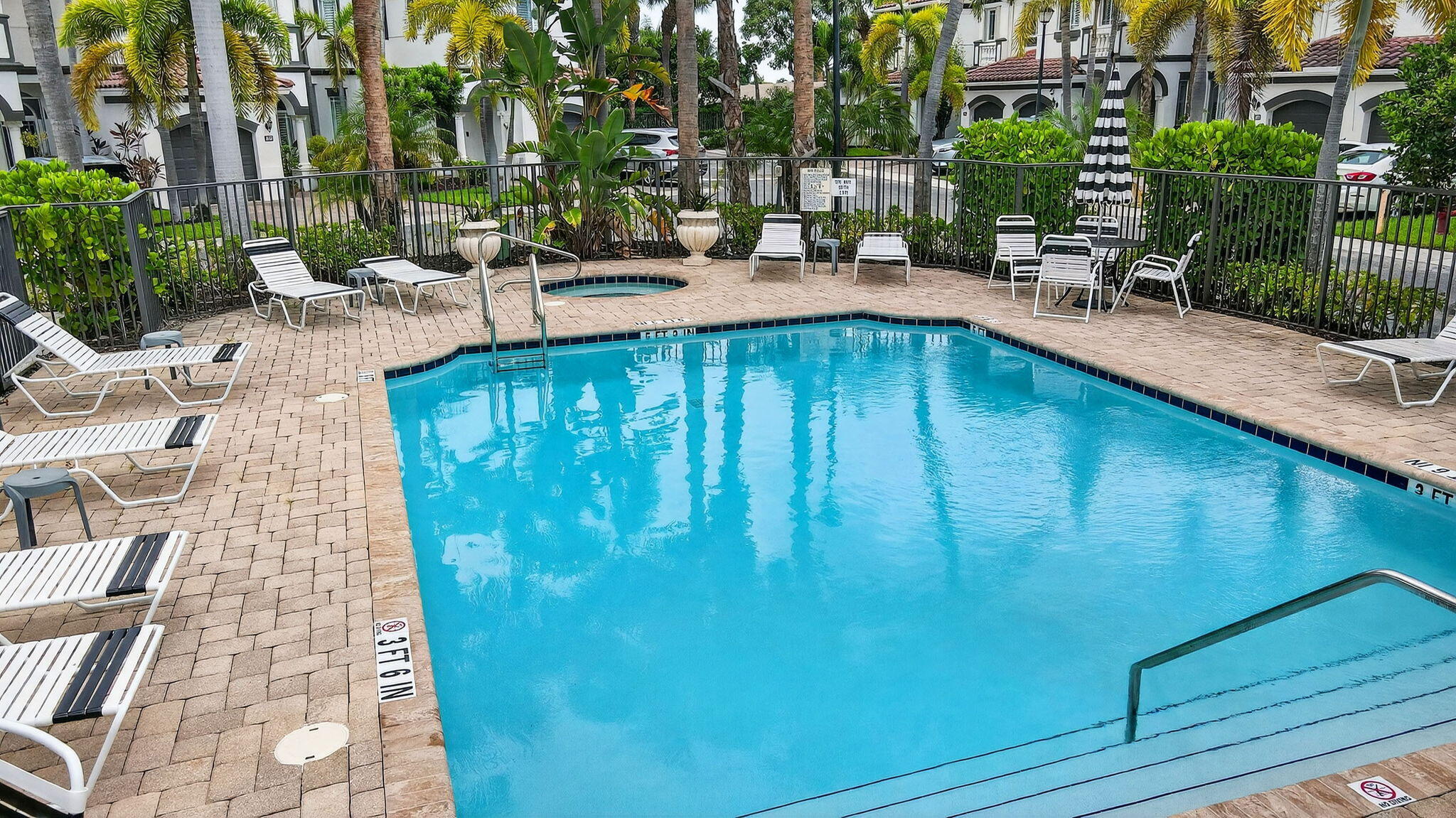 Boynton Beach, Florida 33435, United States, 3 Bedrooms Bedrooms, ,3 BathroomsBathrooms,Residential,Active,207911