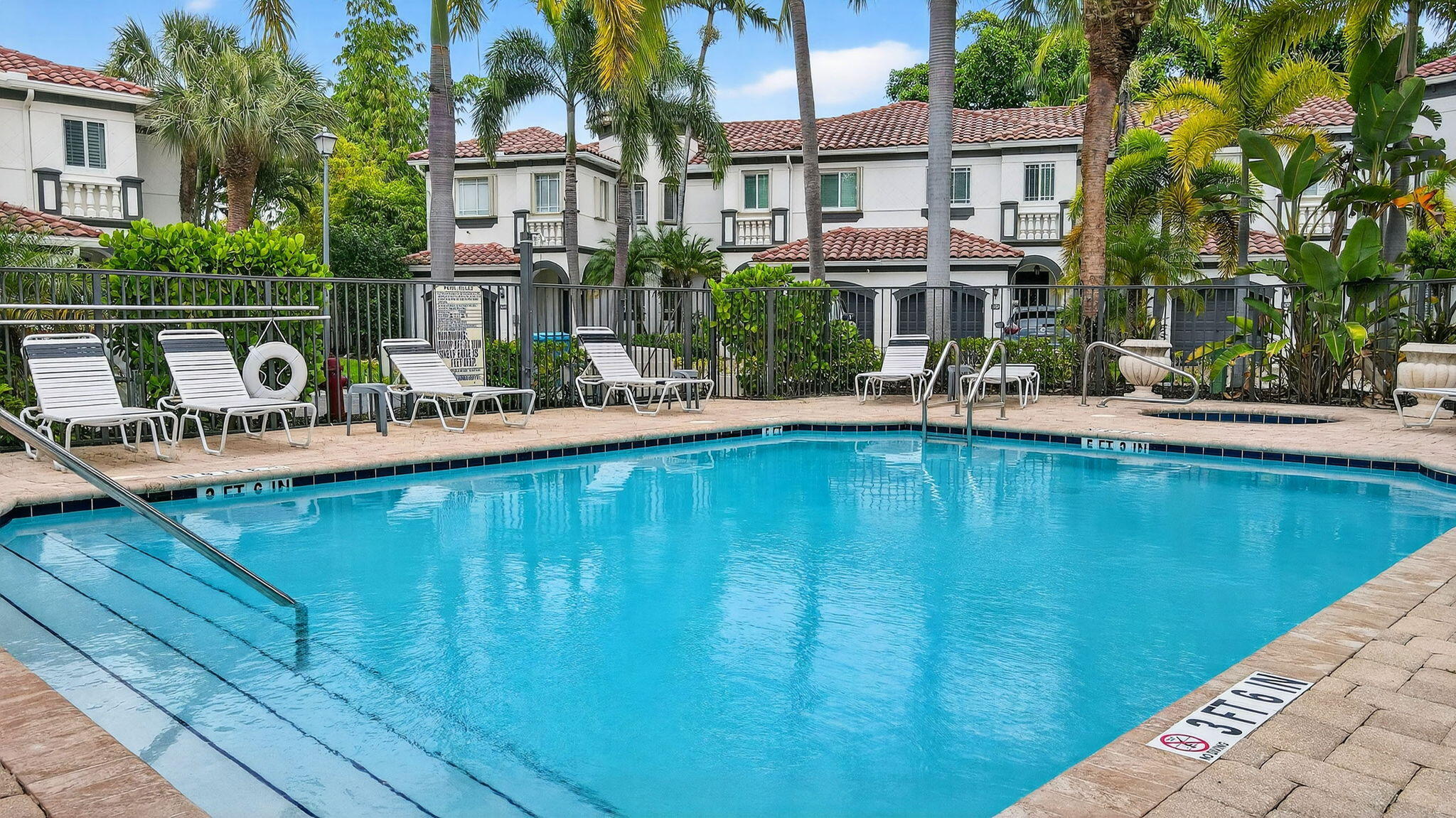 Boynton Beach, Florida 33435, United States, 3 Bedrooms Bedrooms, ,3 BathroomsBathrooms,Residential,Active,207911