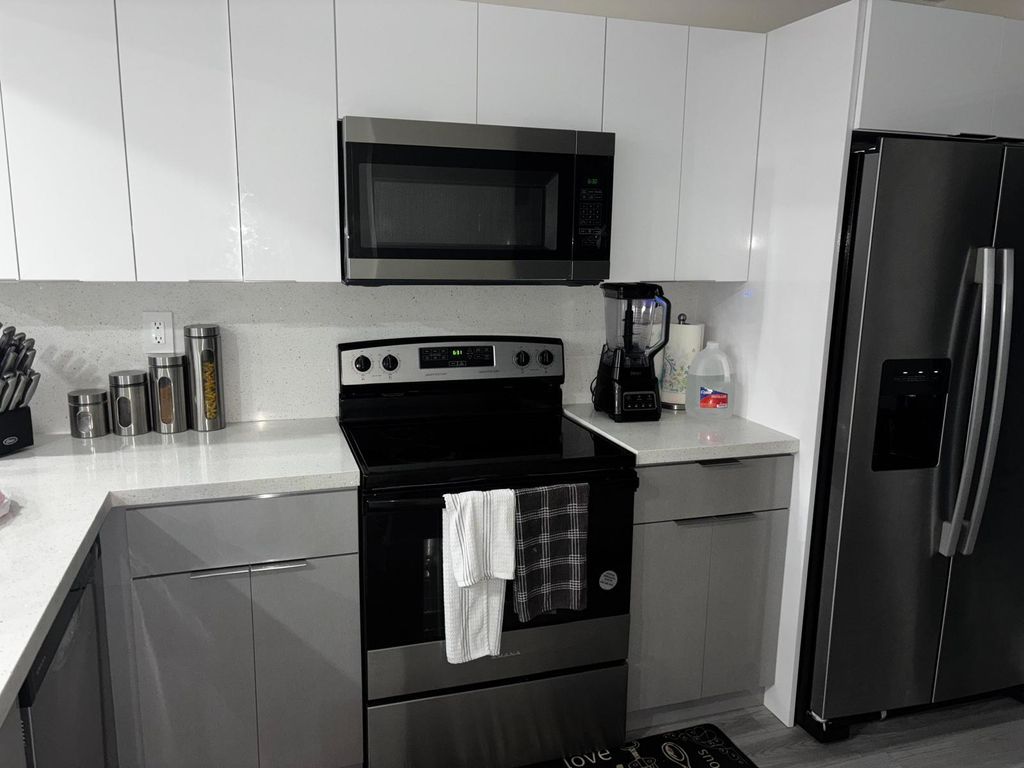 Photo of 8036 NW 41st Court, Sunrise, FL 33351 (MLS # B26022503)