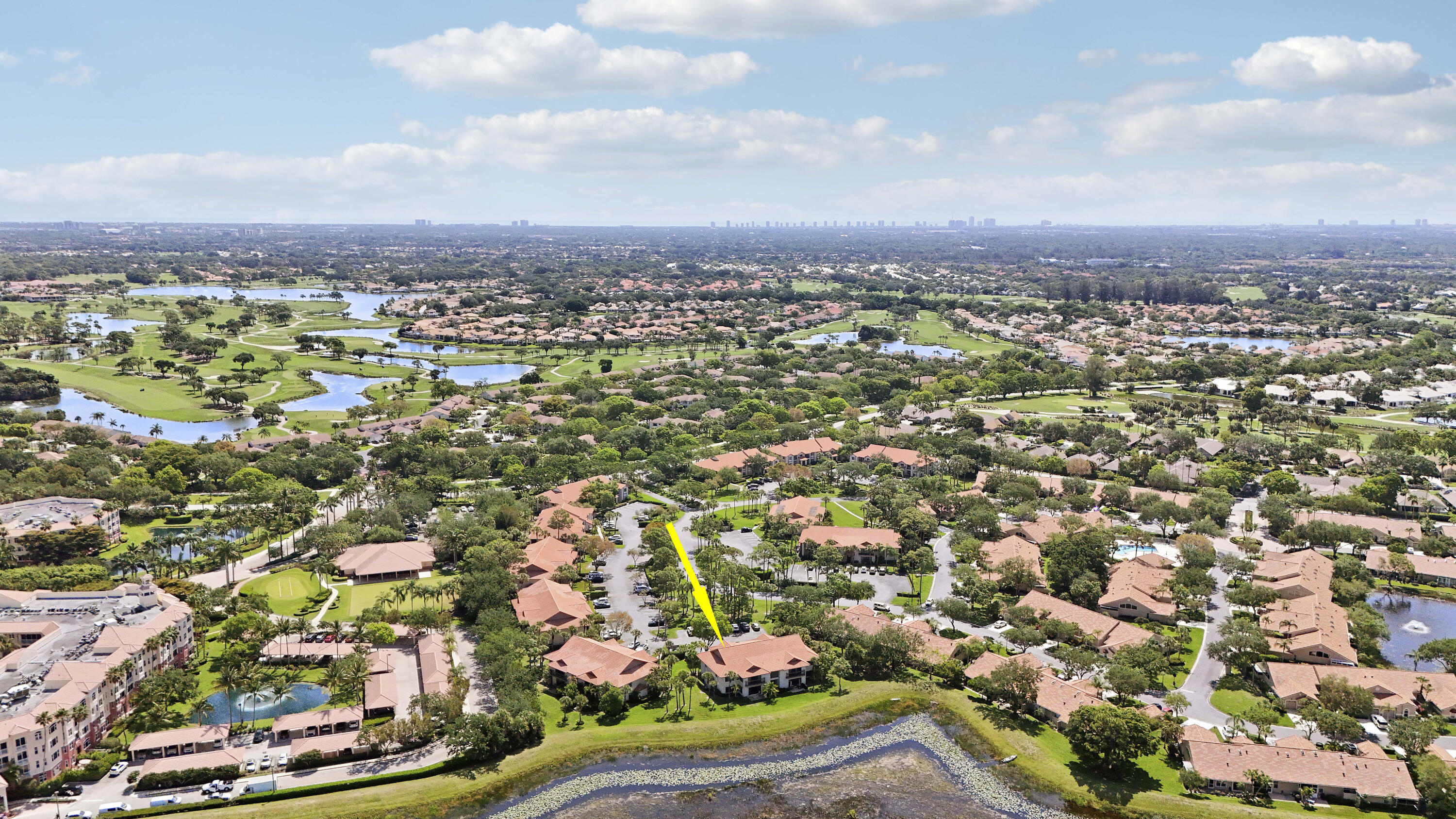 DUNBAR WOODS CONDO I II AND III IN OR4410P782, - Residential