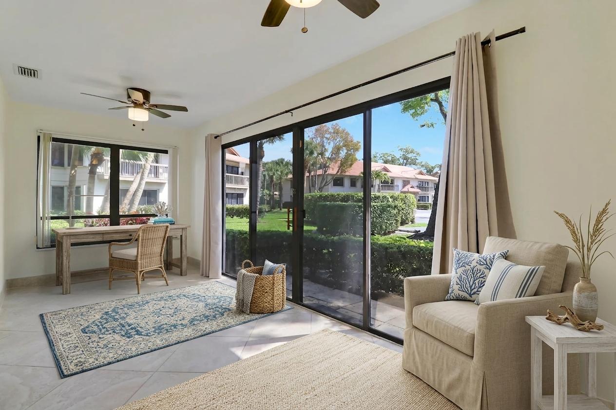 DUNBAR WOODS CONDO I II AND III IN OR4410P782, - Residential