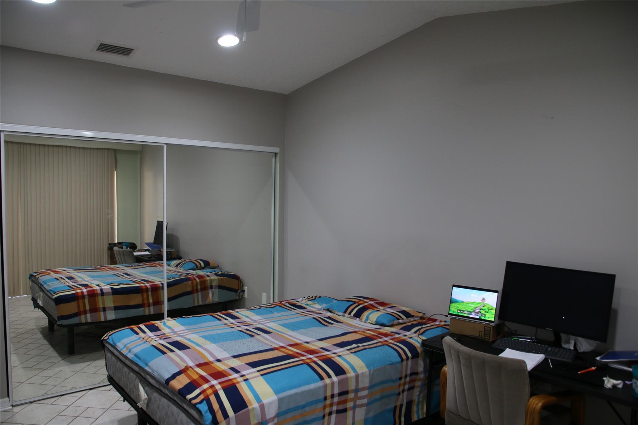 LONGWOOD VILLAGE-PHASE II - Residential