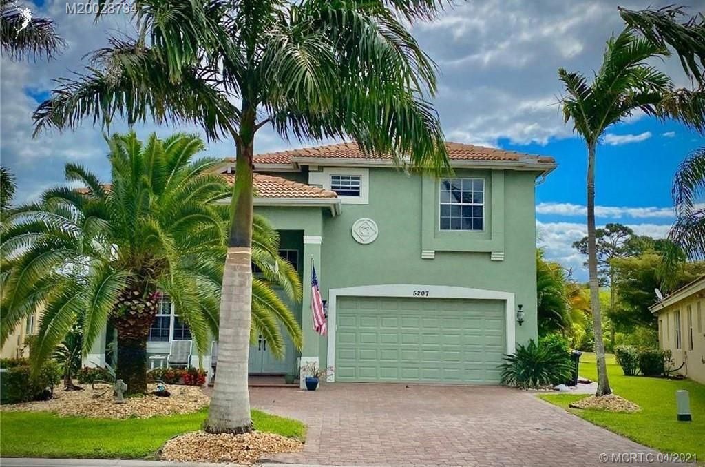 Photo of 5207 SE Graham Drive, Stuart, FL 34997 (MLS # R10706728)