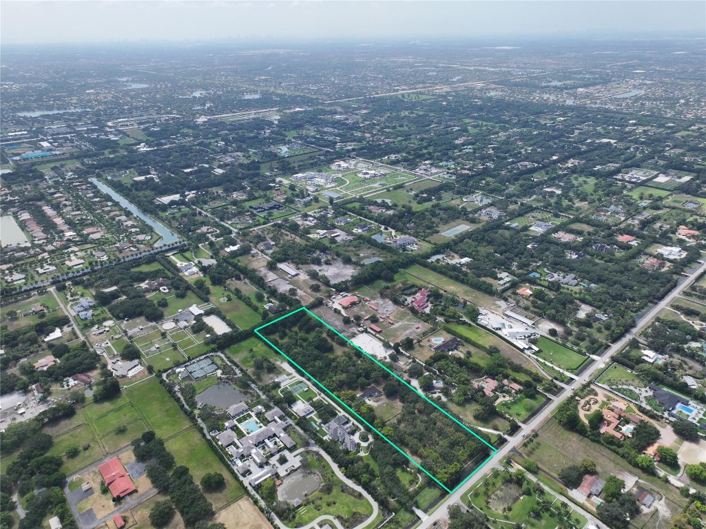 SUNSHINE RANCHES - Residential