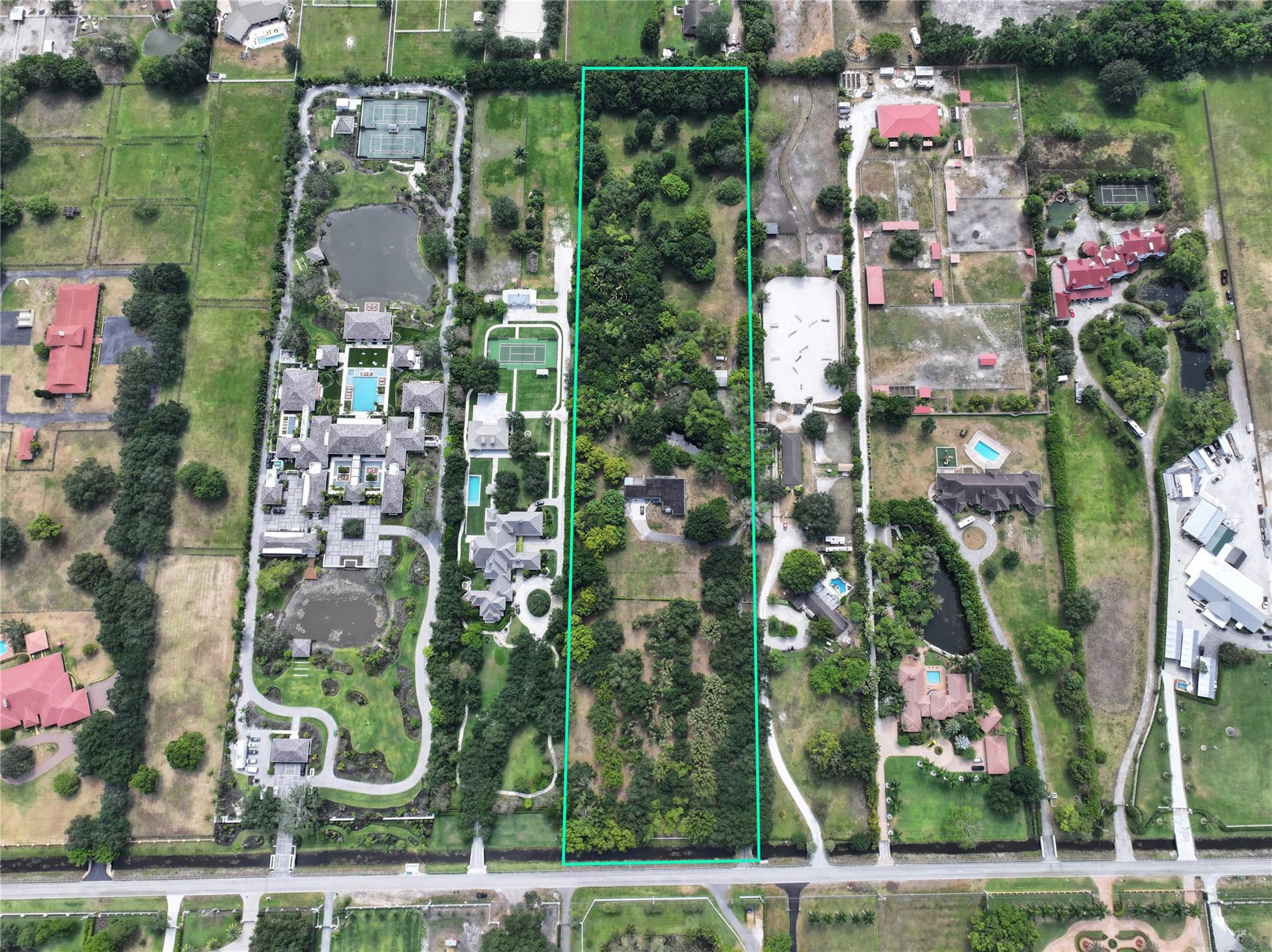 SUNSHINE RANCHES - Residential