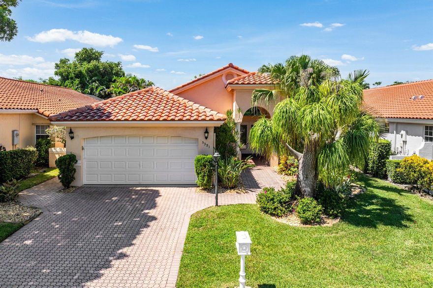 Beautifully Renovated 3 Bedroom, 2.5 Bath Home Offering 2,271 Sq/Ft Of Living Space In The Gated Bel Aire Community. Situated On A Quite Cul-De-Sac, This Home Features A Brand New 2024 Roof, Impact Windows And Doors, Tankless Hot Water Heater, And A 2019 A/C. The Open Layout Features Vaulted Ceilings, LED Recessed Lighting, And New Tile Flooring Throughout. Complete With All Renovated Baths. The Spacious Primary Suite Has Vaulted Ceilings, Access to Screened Patio, The Primary Bath Features Double Vanity, Rain Shower, Private Water Closet, And His And Hers Walk-In Closets. The Screened Patio Includes A Private Hot Tub. Community Amenities Include A Clubhouse, Pool, And Tennis Courts. All In Close Proximity To Good Schools, Great Dinning And Just Minutes To Delray, Boca Raton And The Beach