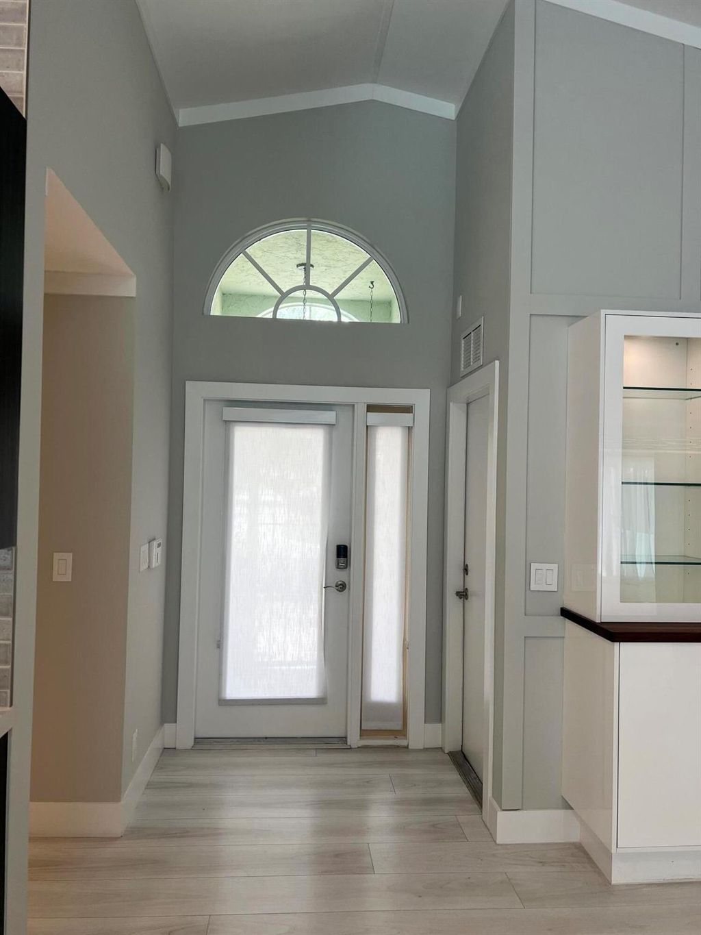 Photo of 1076 Siena Oaks Circle E, Palm Beach Gardens, FL 33410 (MLS # R11108811)