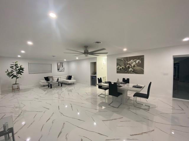 CORAL RIDGE ISLES - Residential