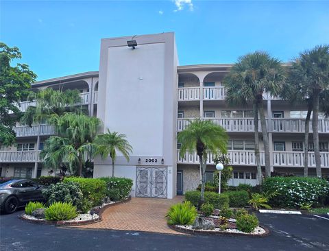 2002 Granada Dr K3 Coconut Creek FL 33066