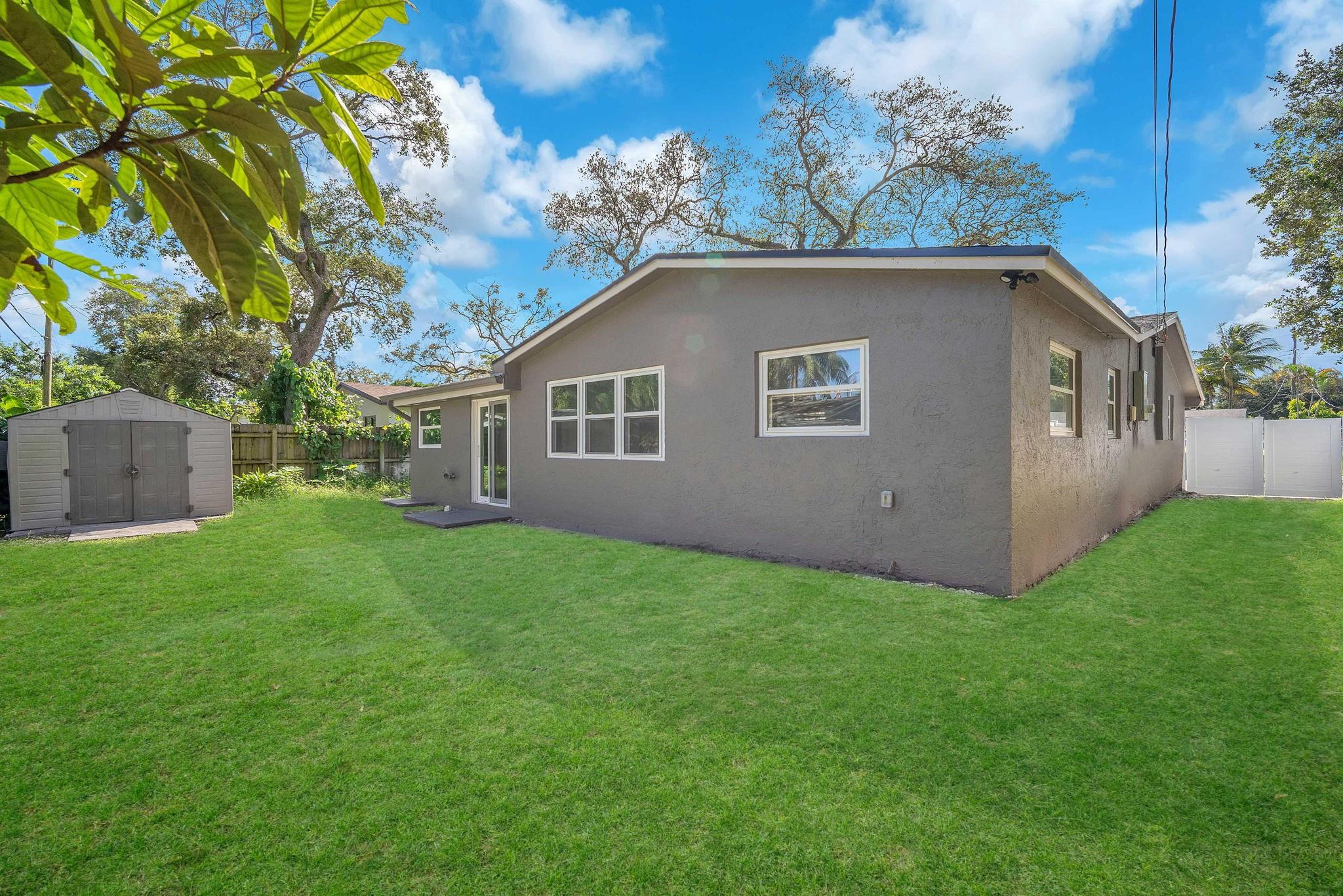 Dania Beach - Residential Lease