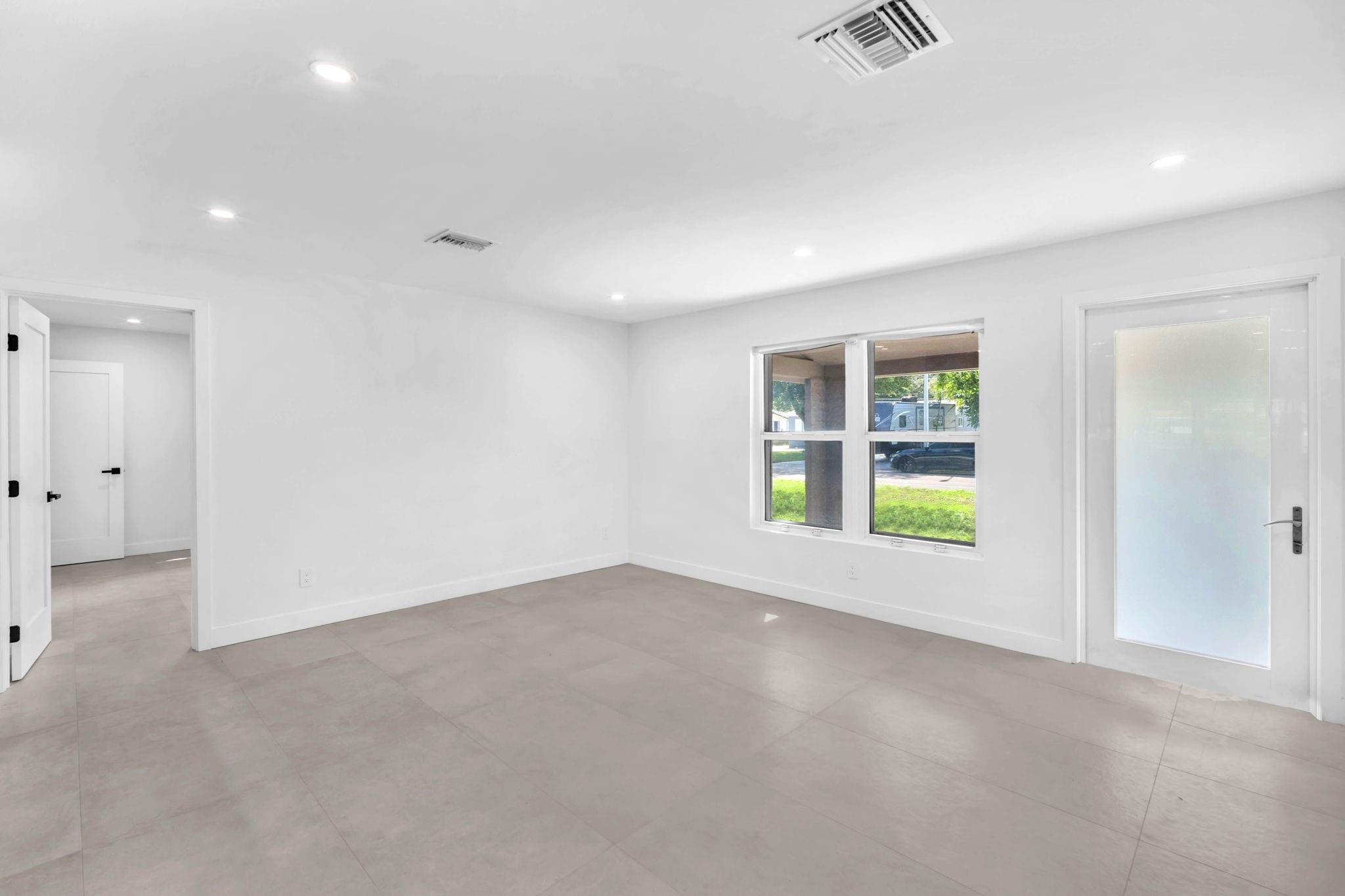 Dania Beach - Residential Lease