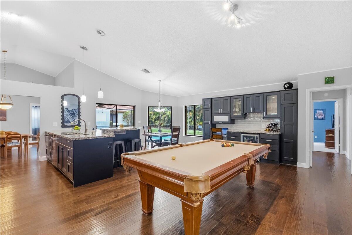 WINSTON PARK - Residential