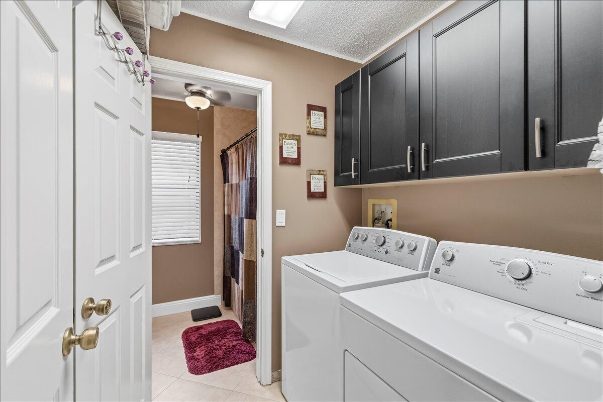 WINSTON PARK - Residential