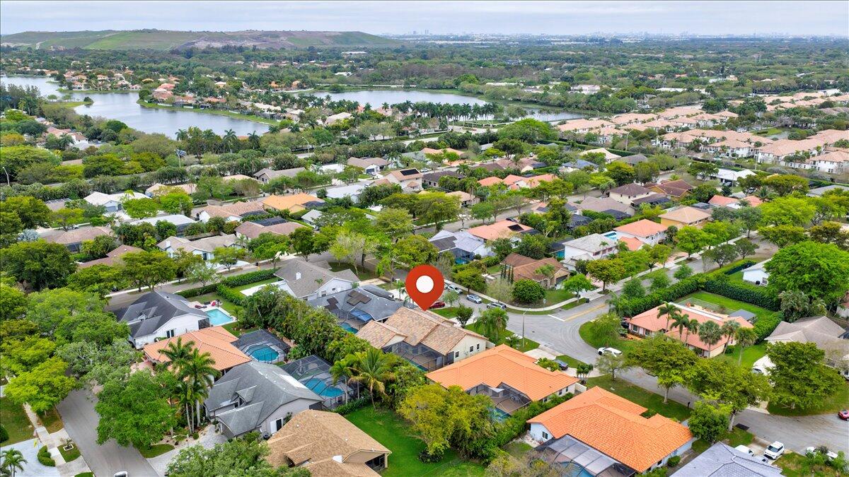 WINSTON PARK - Residential