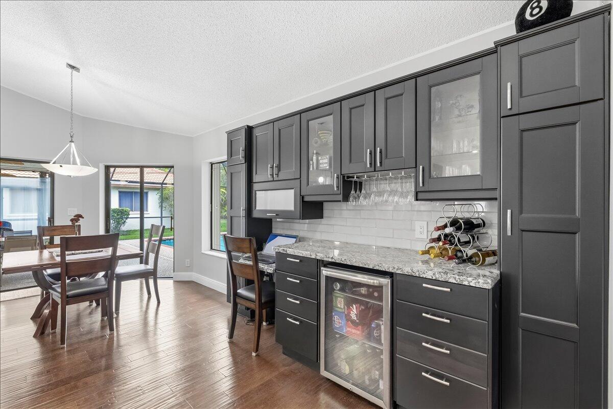 WINSTON PARK - Residential