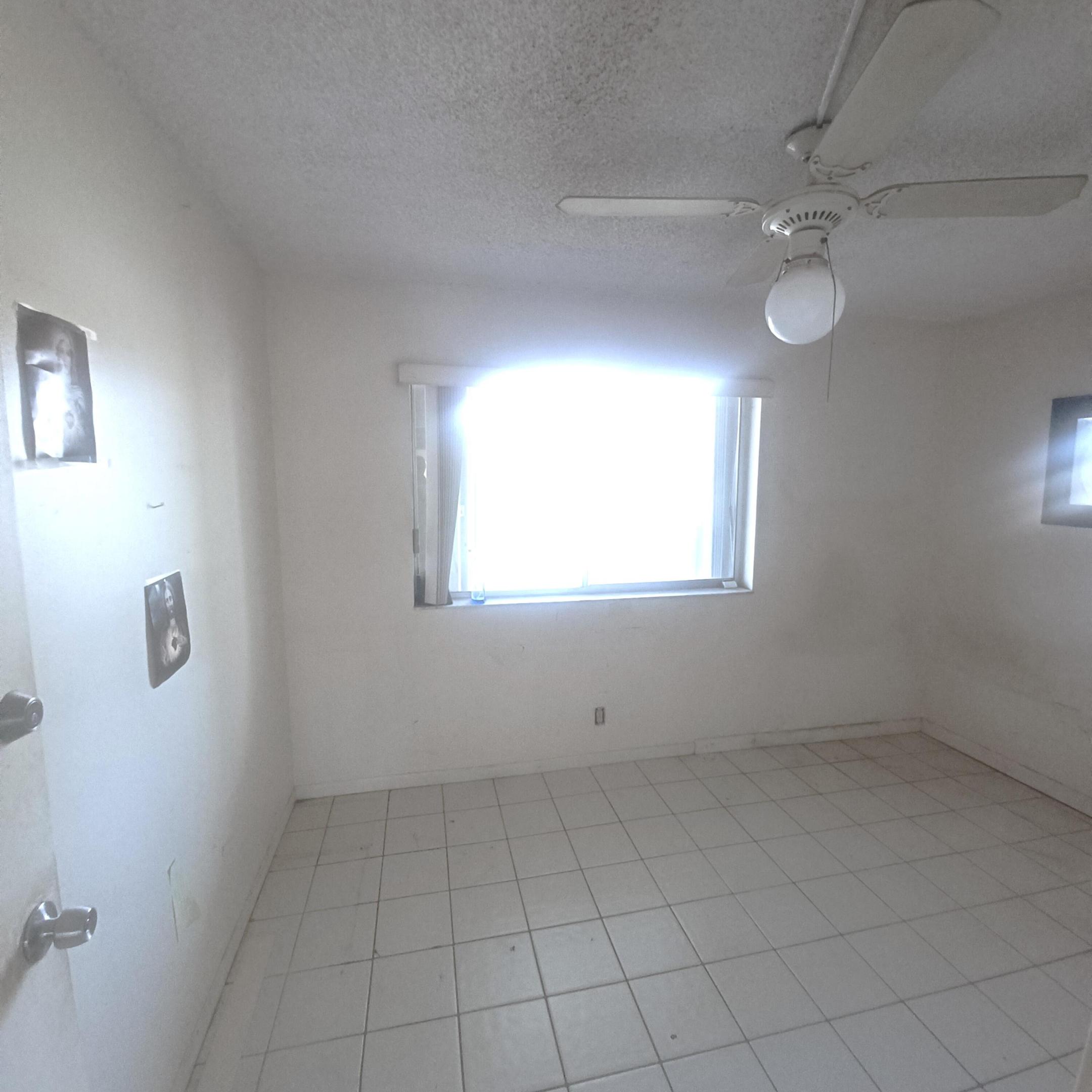 3186 Via Poinciana 311