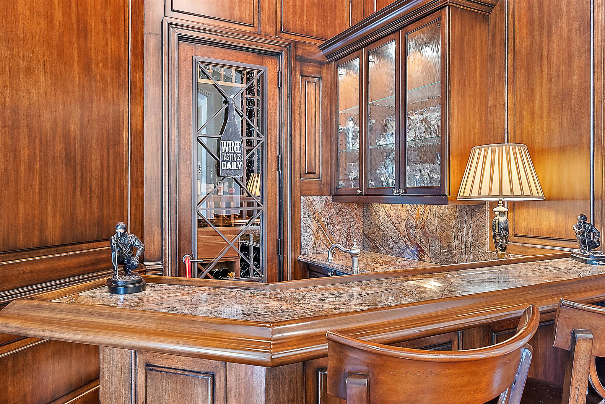 Jupiter Hills Village - Residential