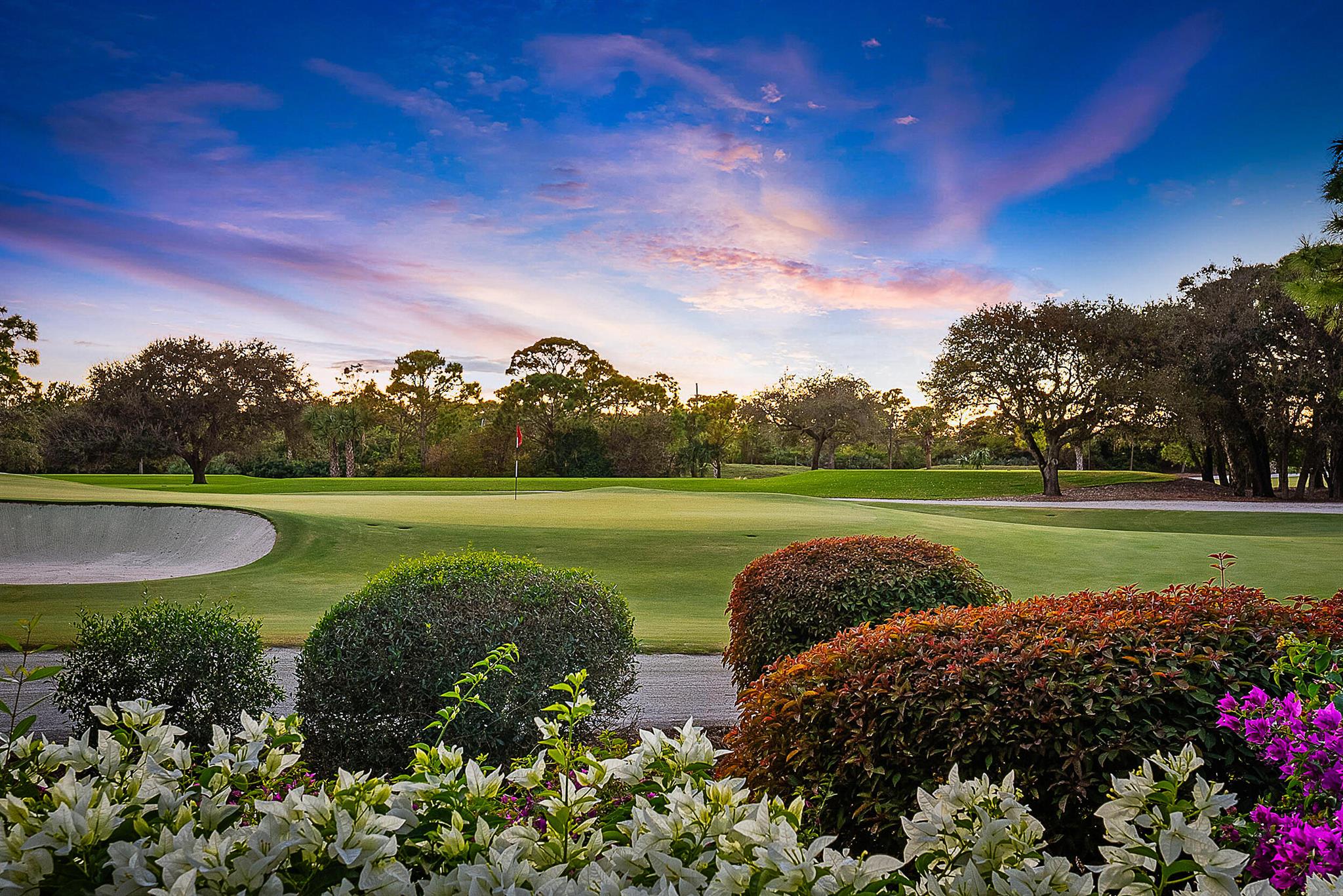 Jupiter Hills Village - Residential