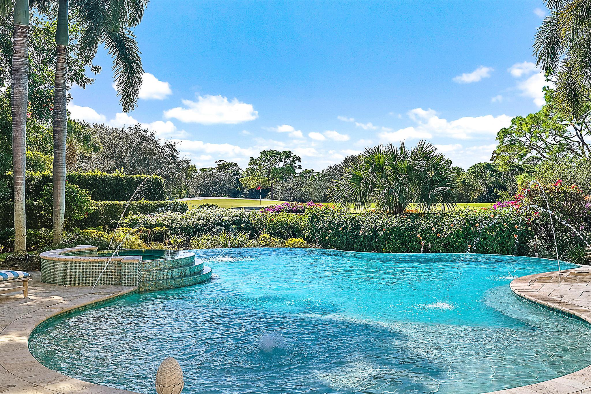Jupiter Hills Village - Residential