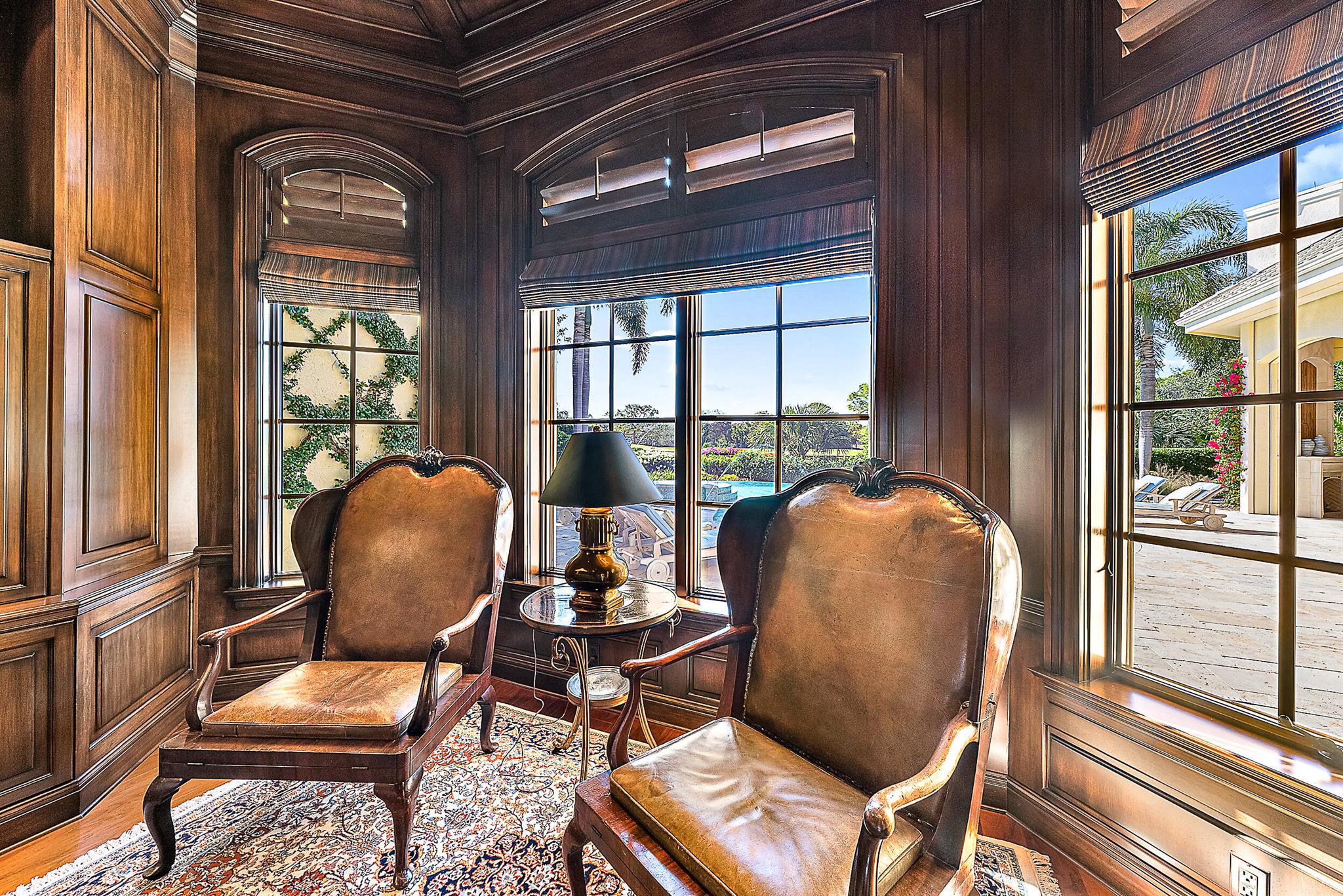 Jupiter Hills Village - Residential