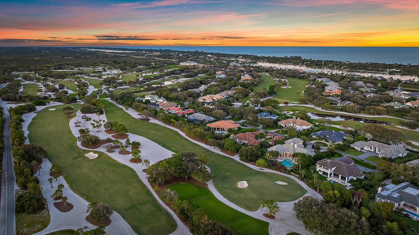Jupiter Hills Village - Residential