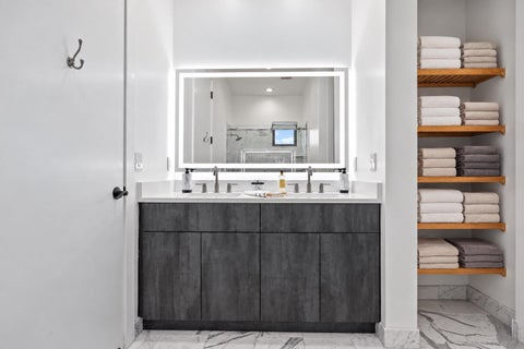 Tiny photo for 9417 SATINLEAF Place, Parkland, FL 33076 (MLS # B26087117)