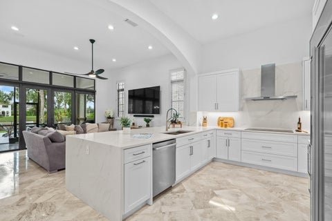 Tiny photo for 9417 SATINLEAF Place, Parkland, FL 33076 (MLS # B26087117)