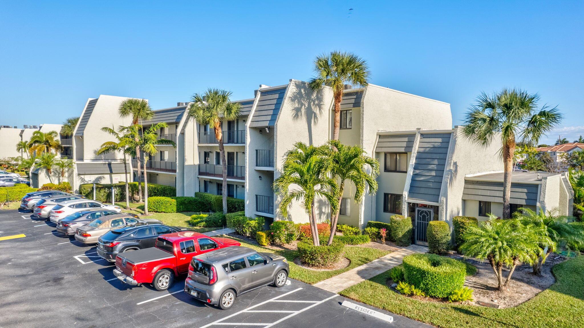 FOUNTAINS OF PALM BEACH C - Residential