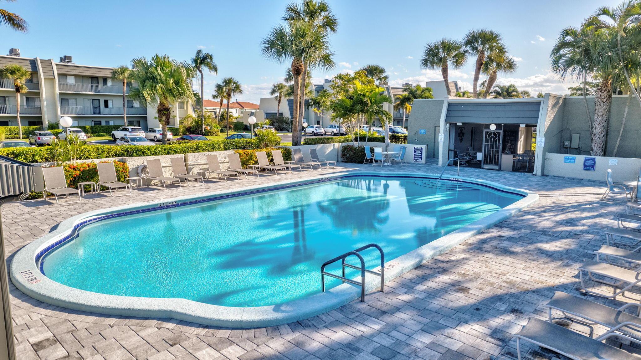FOUNTAINS OF PALM BEACH C - Residential