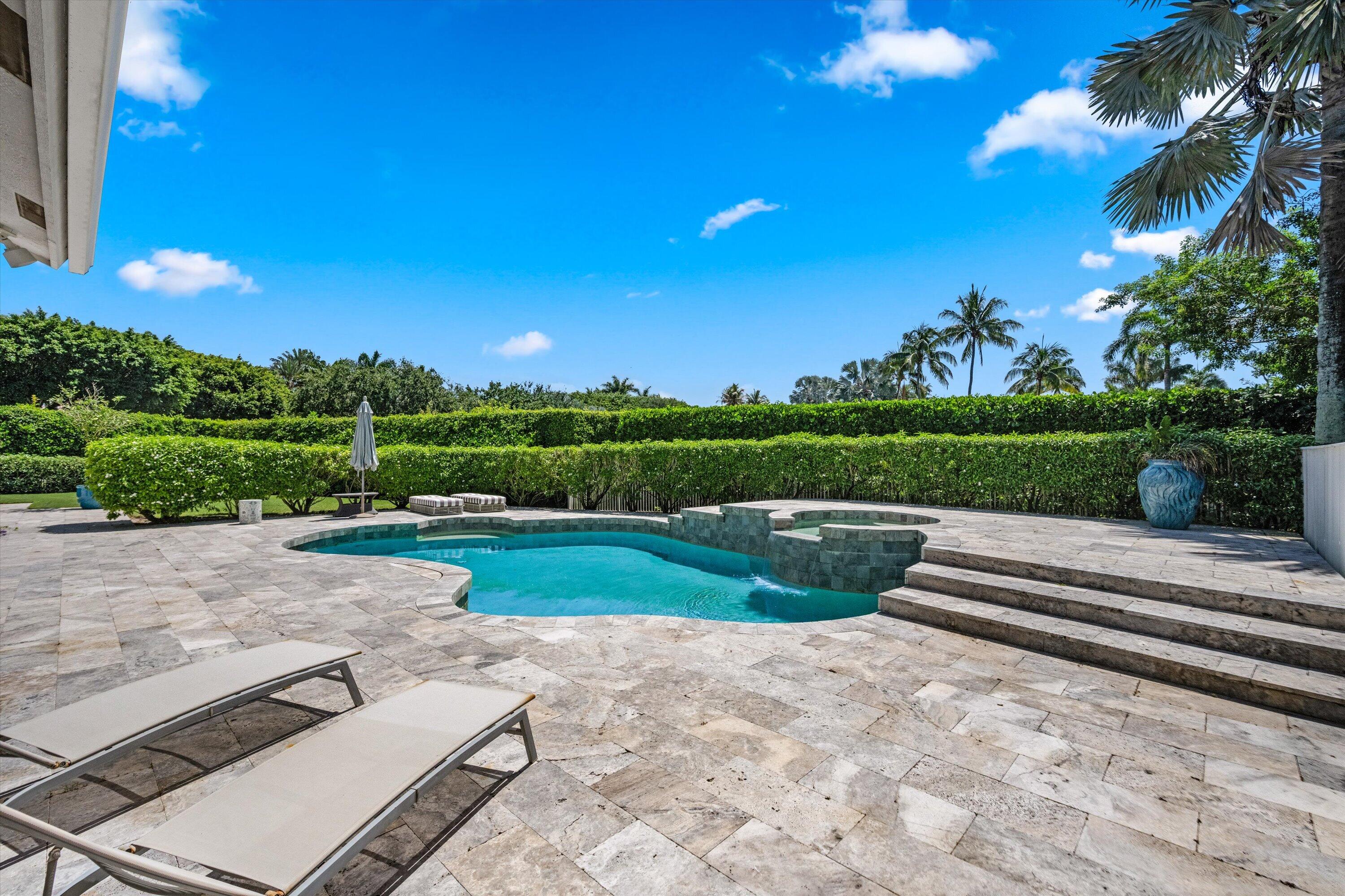 EQUESTRIAN CLUB ESTATES 1 - Residential