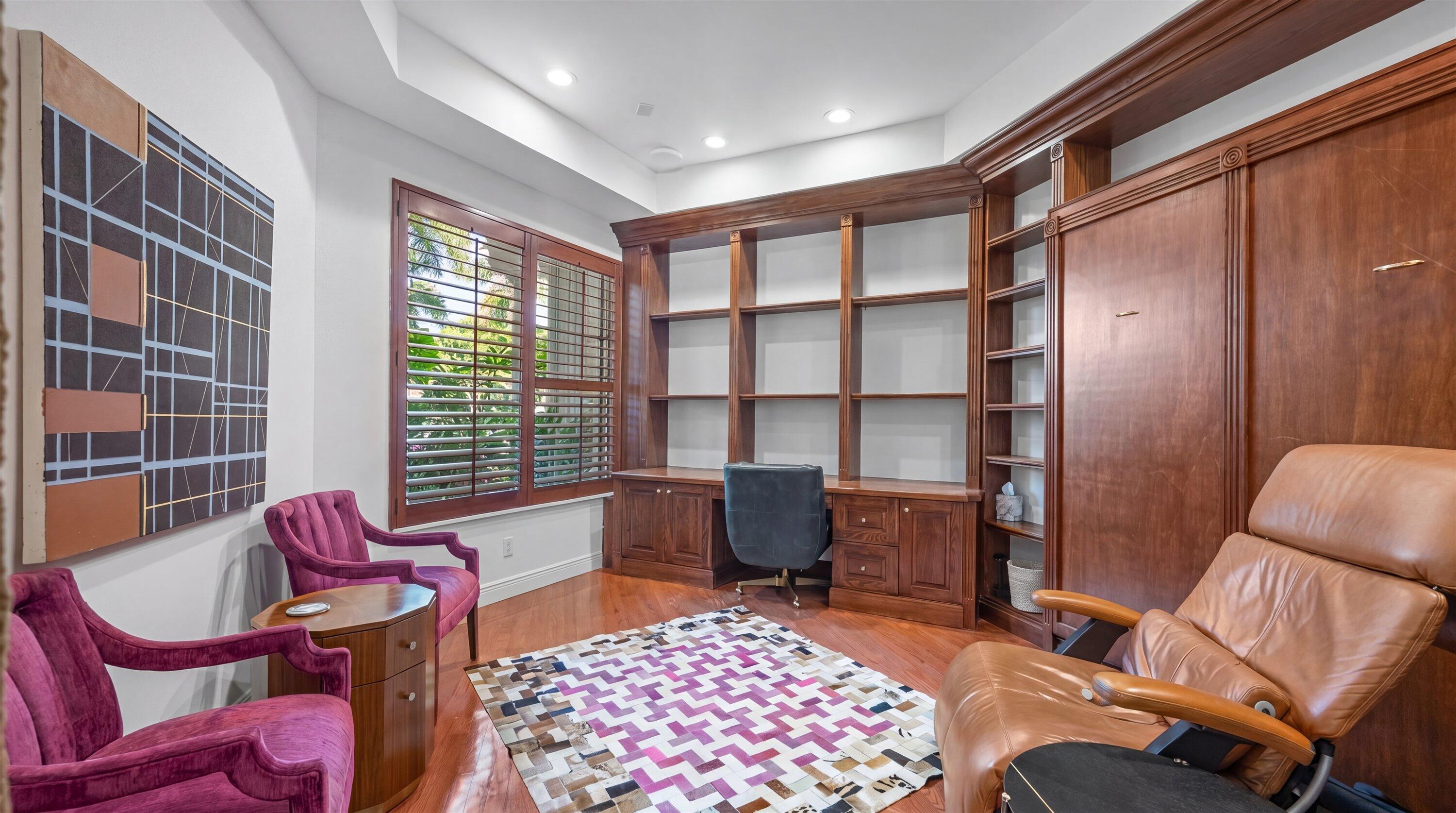 EQUESTRIAN CLUB ESTATES 1 - Residential