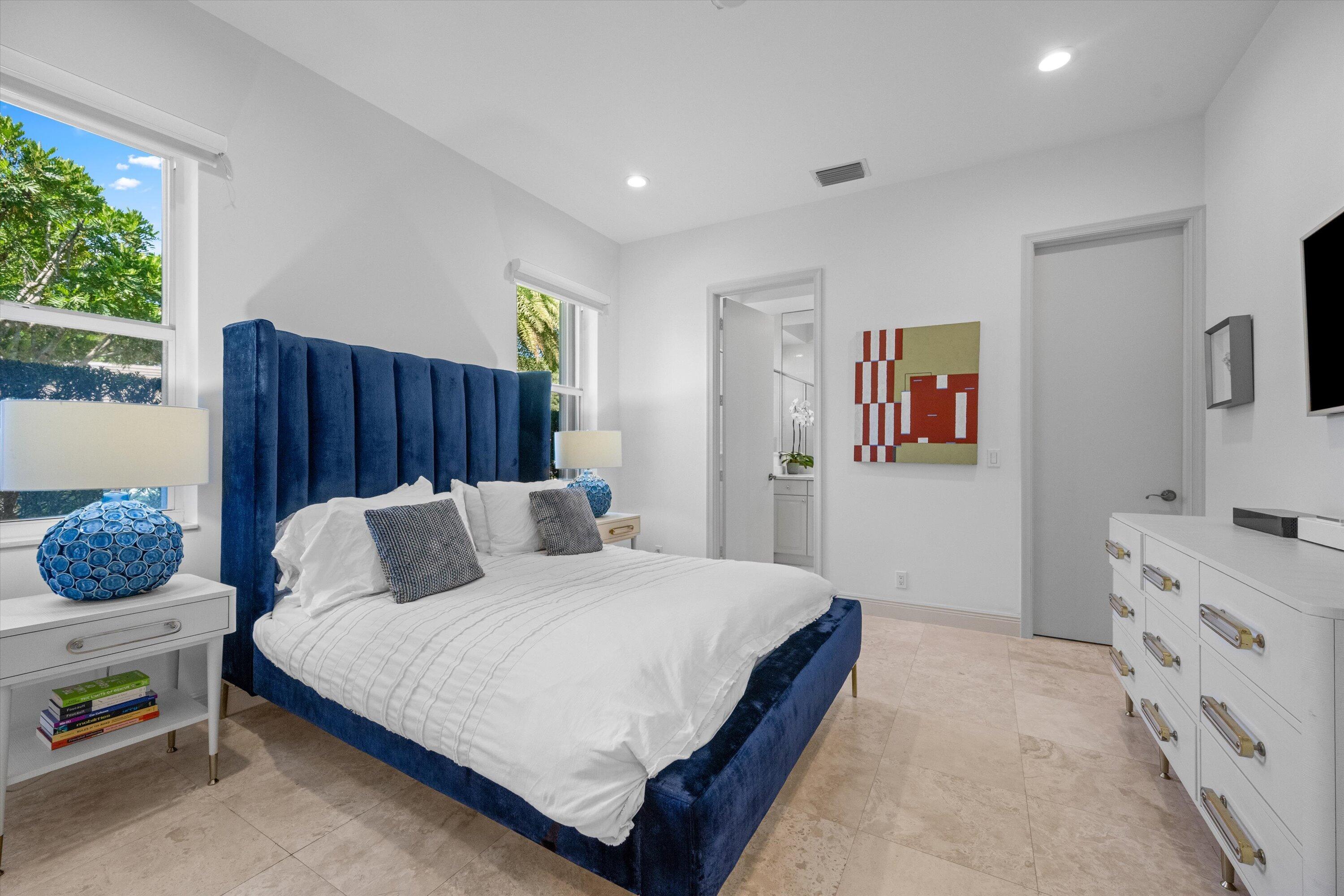 EQUESTRIAN CLUB ESTATES 1 - Residential