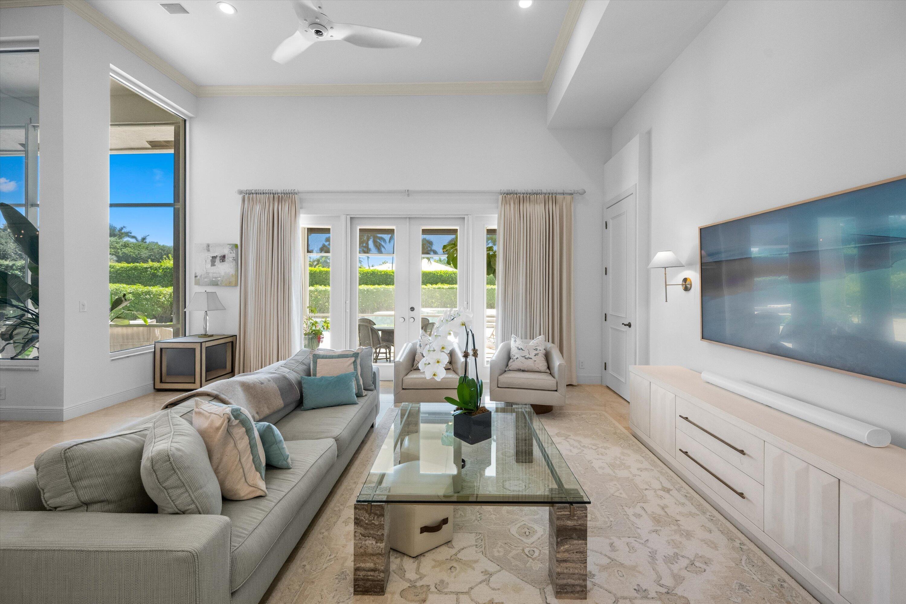 EQUESTRIAN CLUB ESTATES 1 - Residential