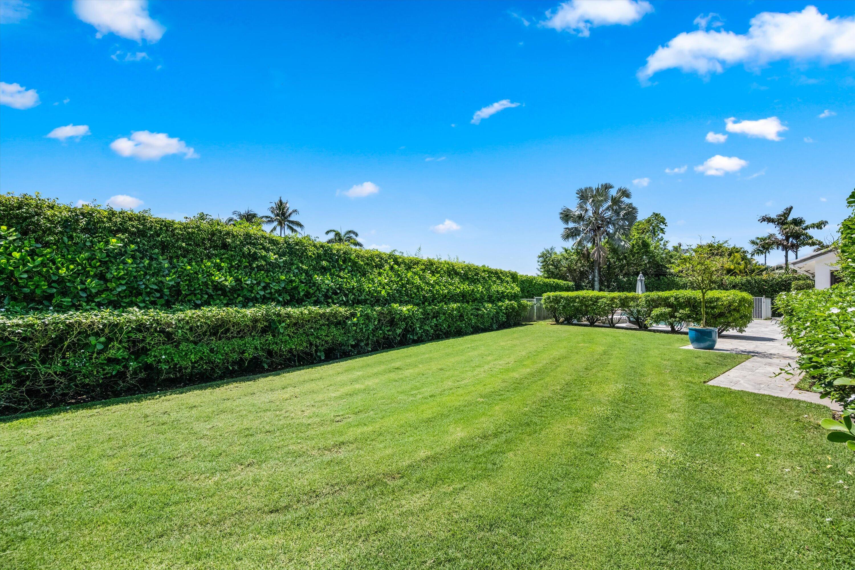EQUESTRIAN CLUB ESTATES 1 - Residential