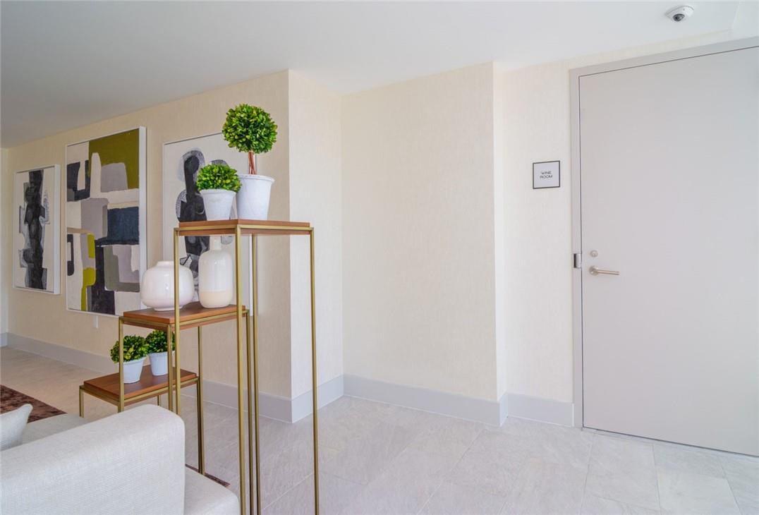 Riva Condo - Residential Lease