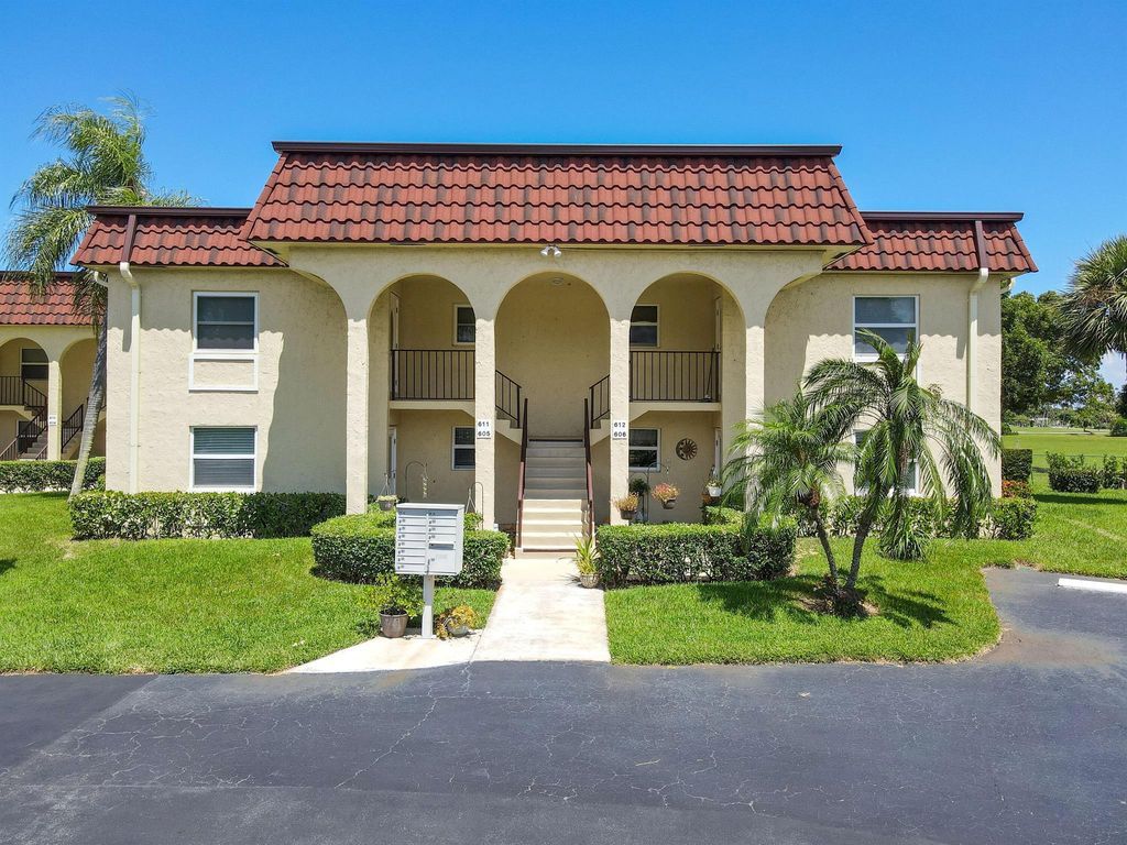 Photo of 717 S Us Highway 1 #612, Jupiter, FL 33477 (MLS # R11047168)