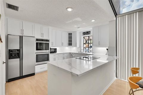 11008 NW 3rd St Coral Springs FL 33071