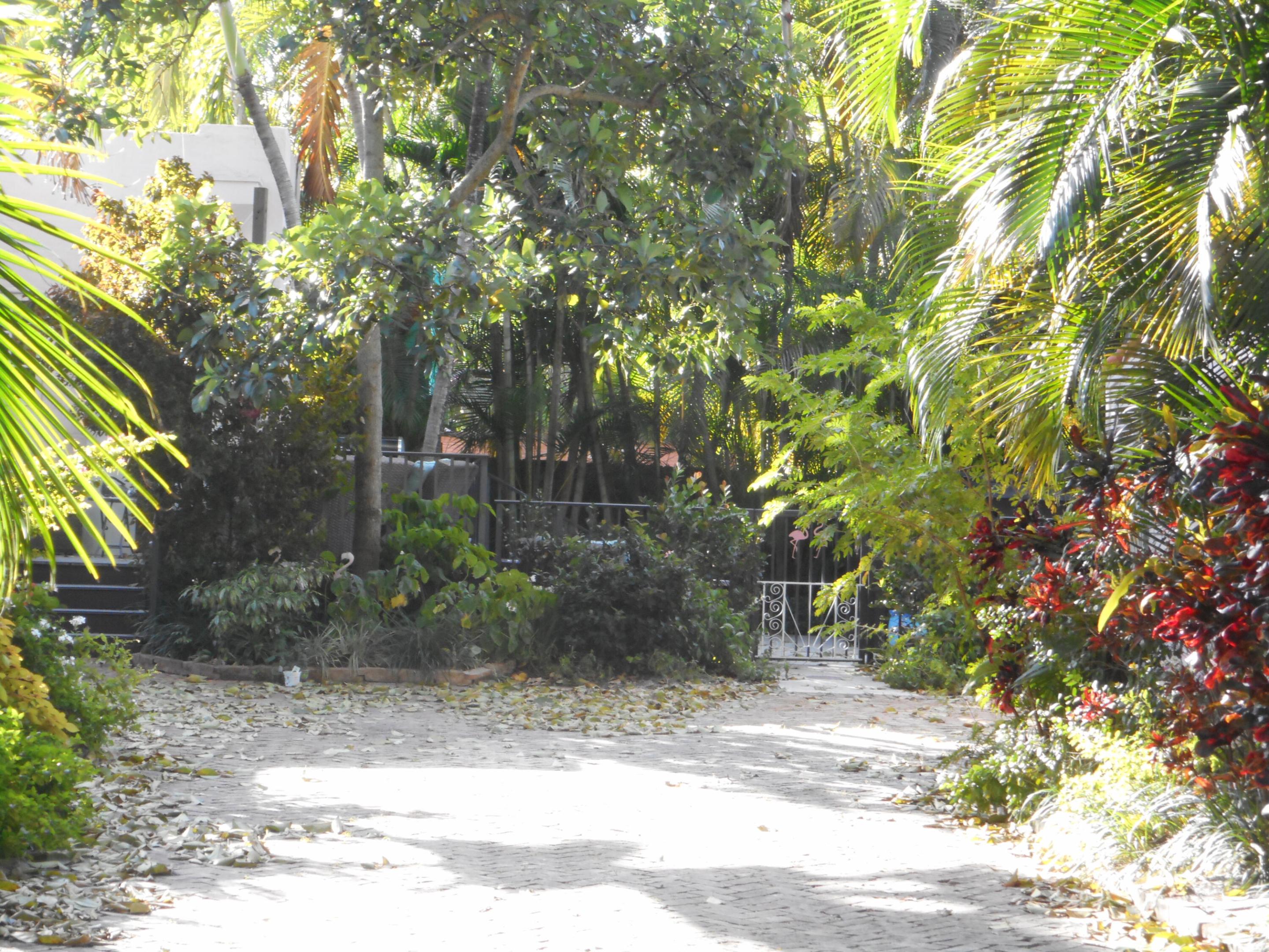 Flamingo Park - Residential Lease