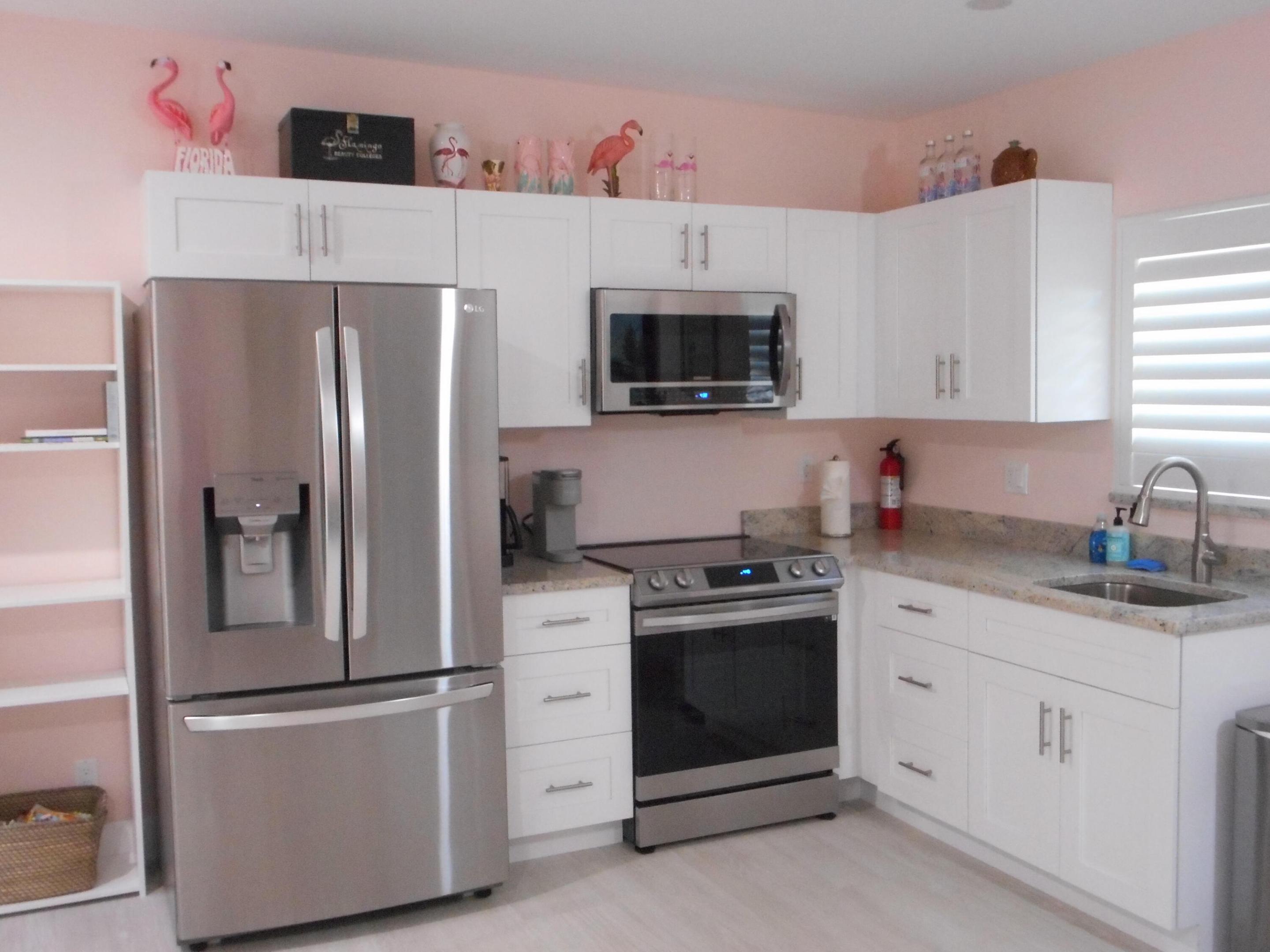 Flamingo Park - Residential Lease