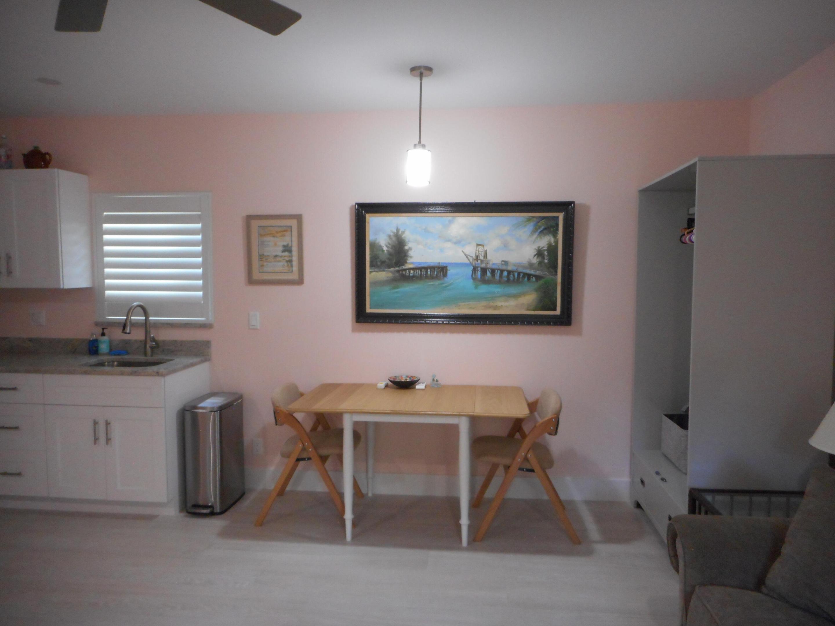 Flamingo Park - Residential Lease