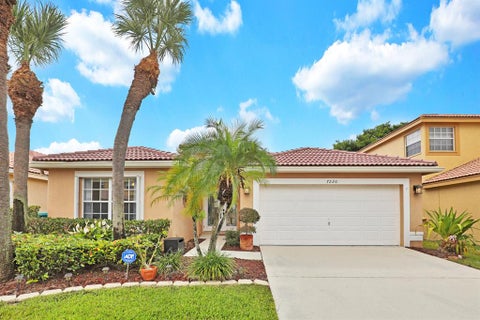 Featured picture for the property R10733025