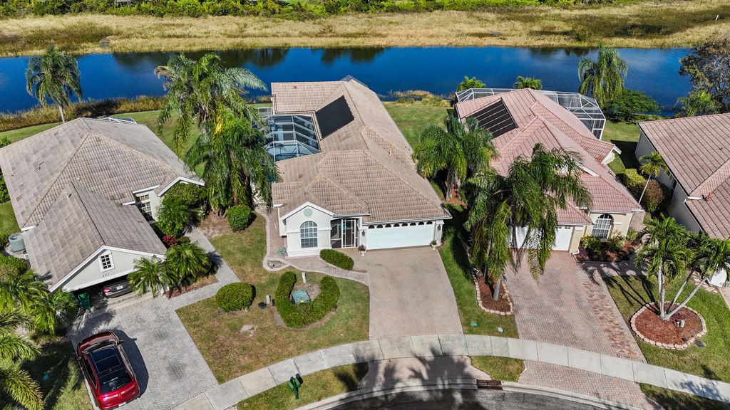 Photo of 433 SW Horseshoe Bay, Port Saint Lucie, FL 34986 (MLS # R10944580)