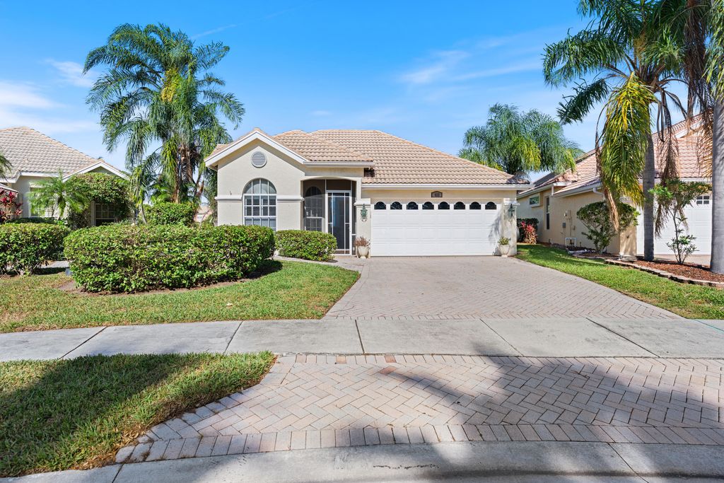 Photo of 433 SW Horseshoe Bay, Port Saint Lucie, FL 34986 (MLS # R10944580)