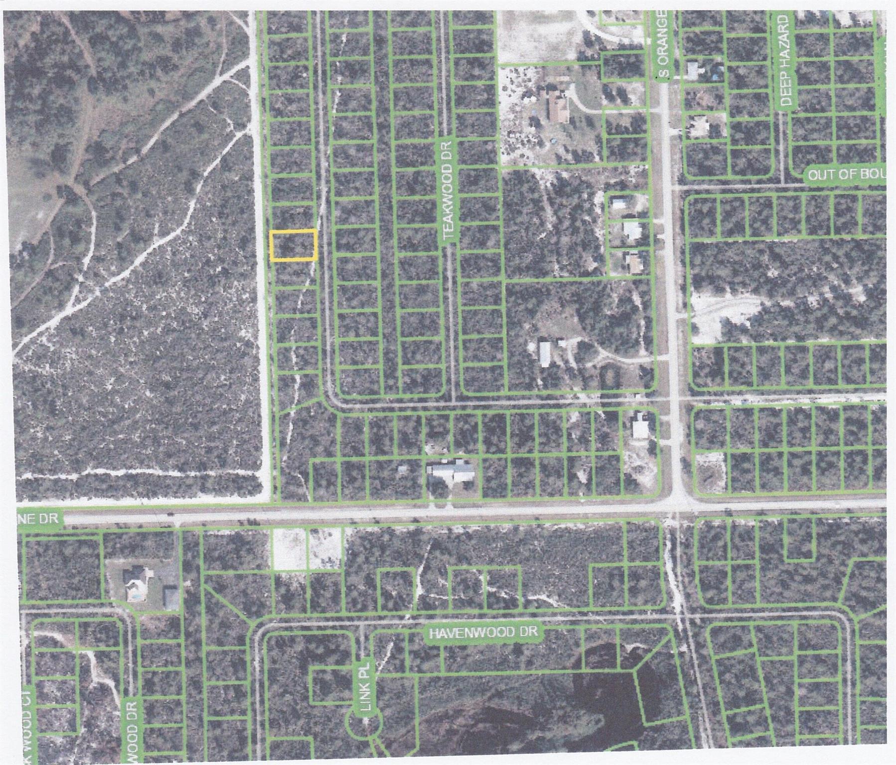Sebring is a very nice town to live in. Fine dining, parks and lakes for all recreational interest. Home of the International Raceway. The land is close to lake Josephine awaiting for you to build your dream home here.
