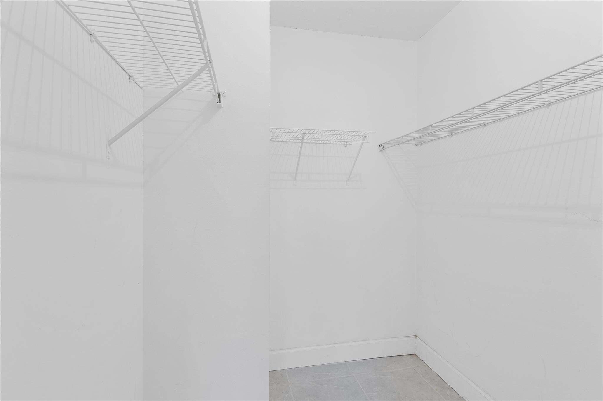 SOMERSET NO 4 CONDO - Residential