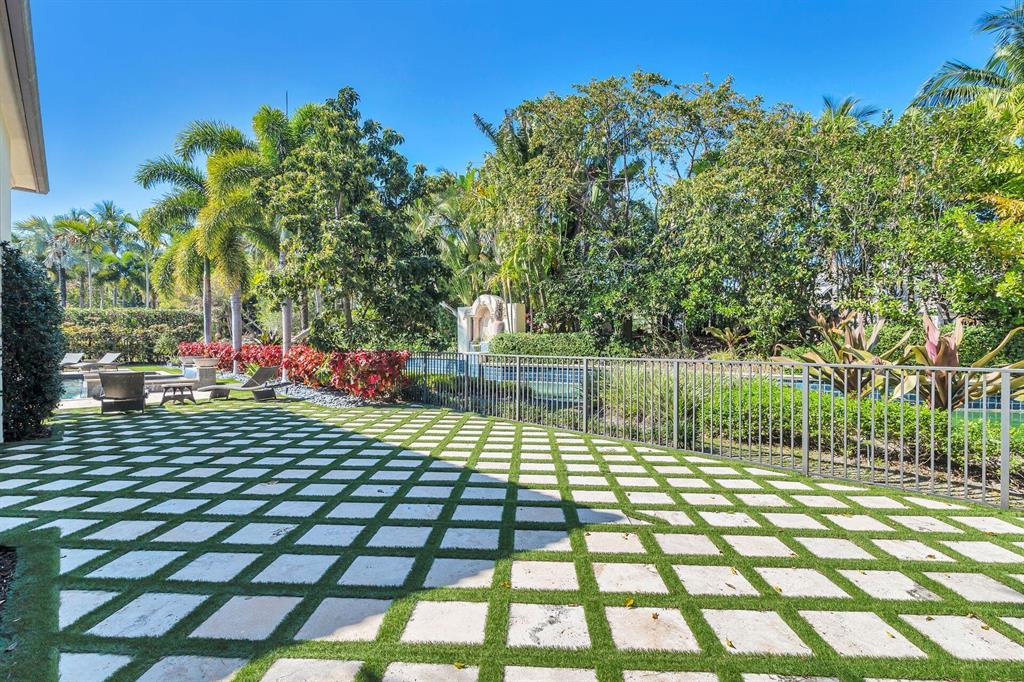 OLD PALM 4 - Residential