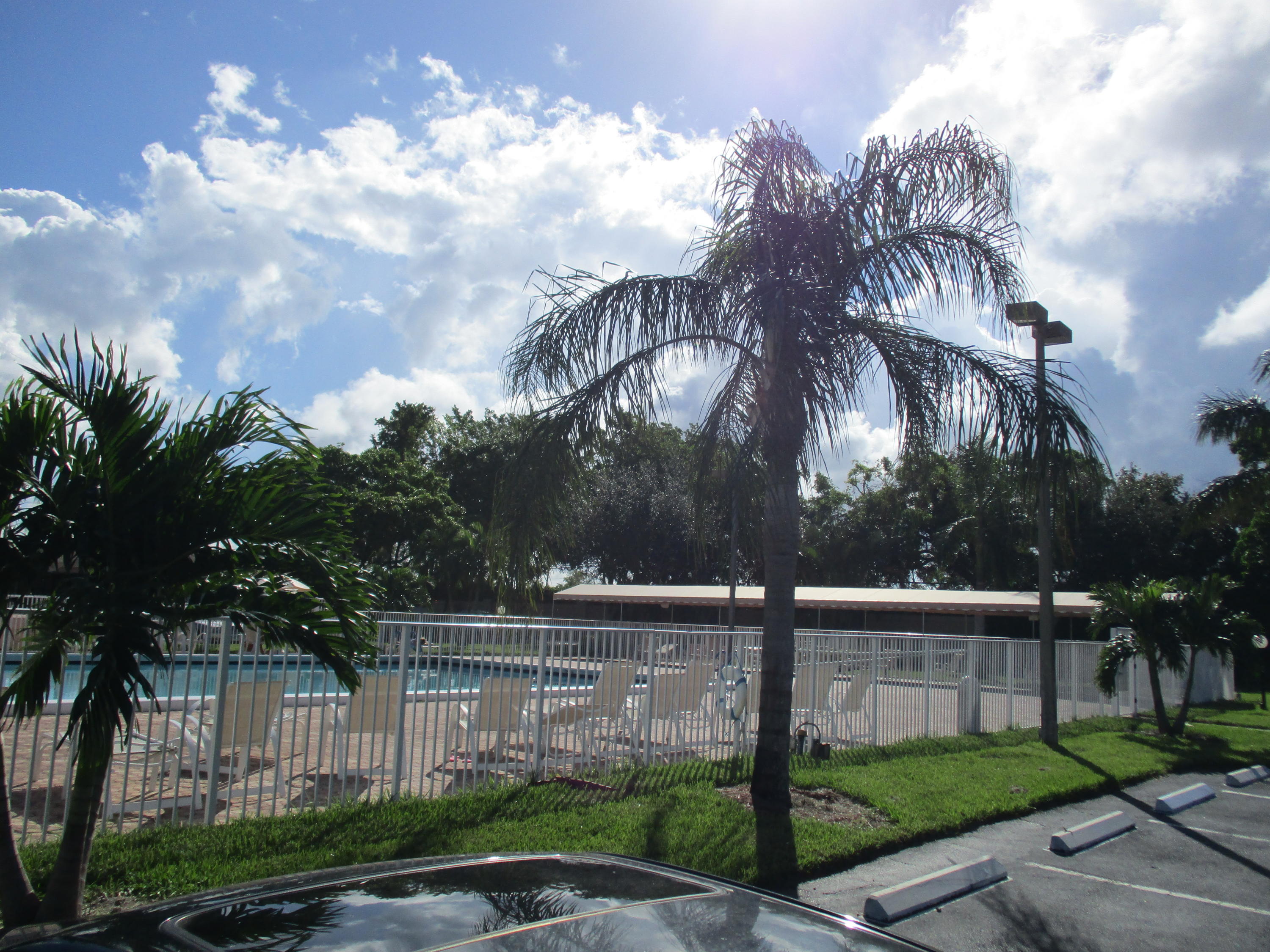 WHISPER WALK - Residential