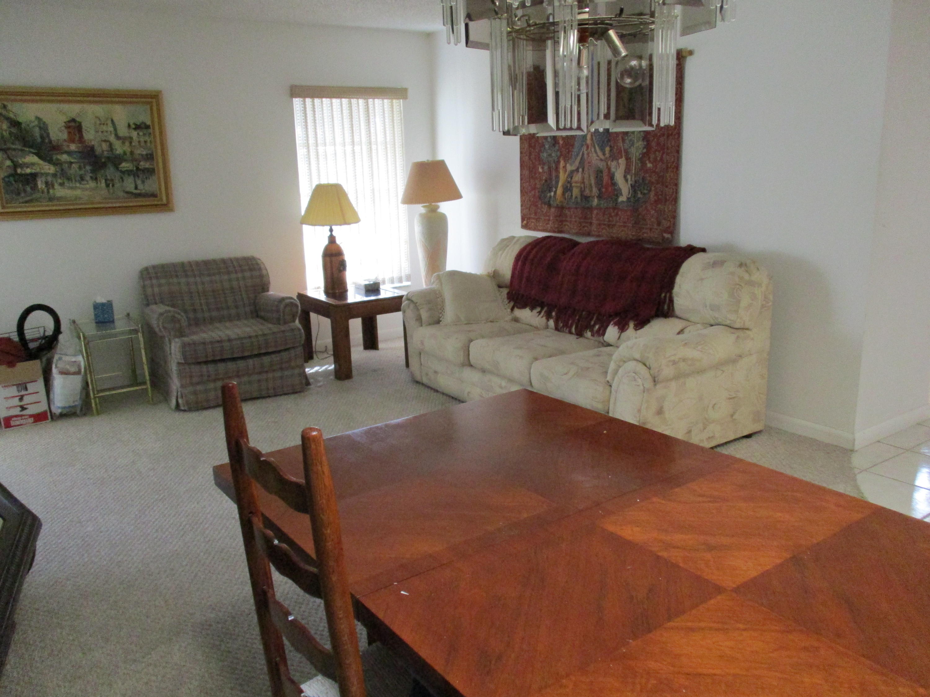 WHISPER WALK - Residential