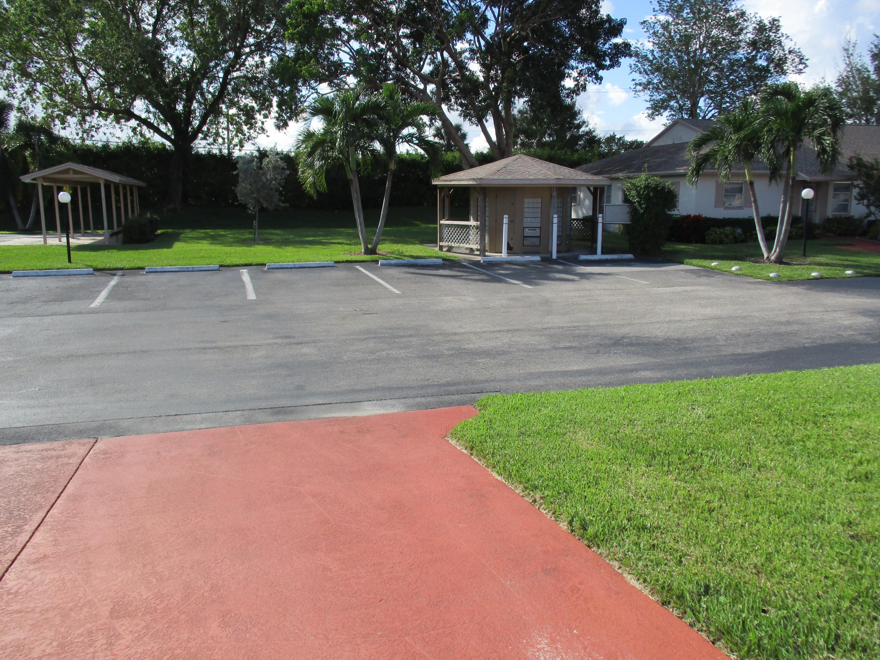 WHISPER WALK - Residential